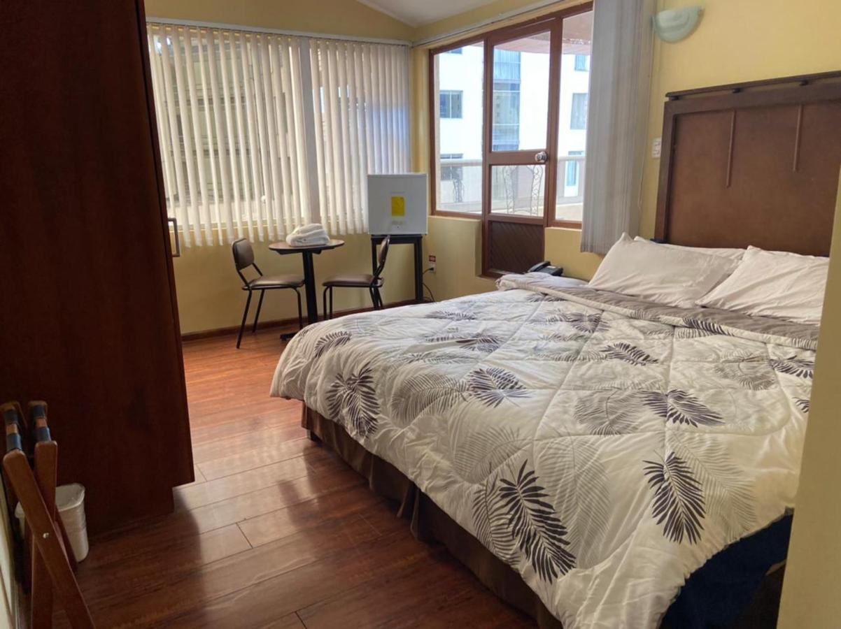 Hotel Saint Thomas Quito Buitenkant foto
