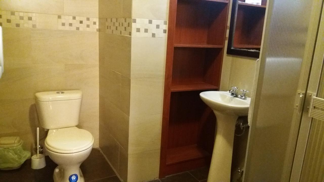 Hotel Saint Thomas Quito Buitenkant foto