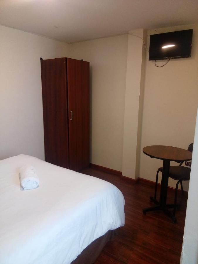 Hotel Saint Thomas Quito Buitenkant foto
